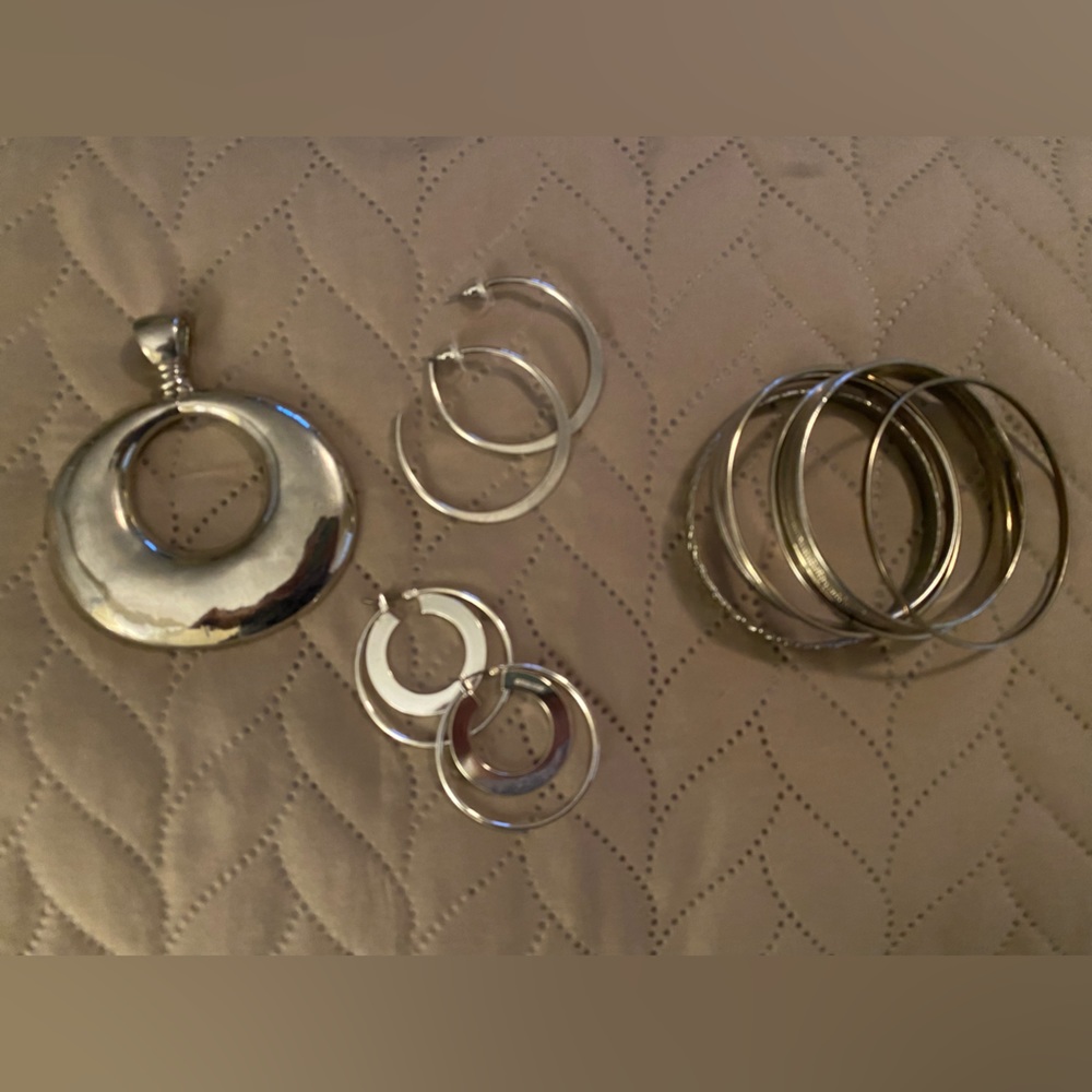 Silver costume jewelry set